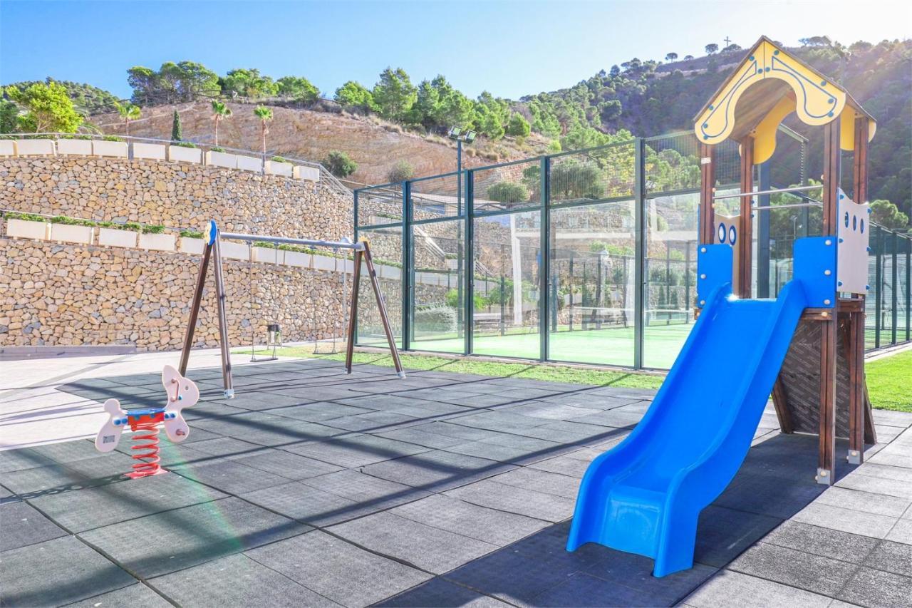Terraza Privada Y Soleada Con Vistas Al Mar - Planta 26